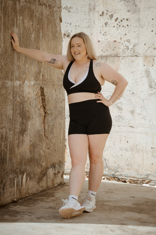 Flexx High-Waisted Active Shorts - Black